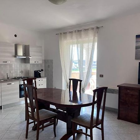 Fco Airport Titina'S House Apartman Fiumicino Kültér fotó